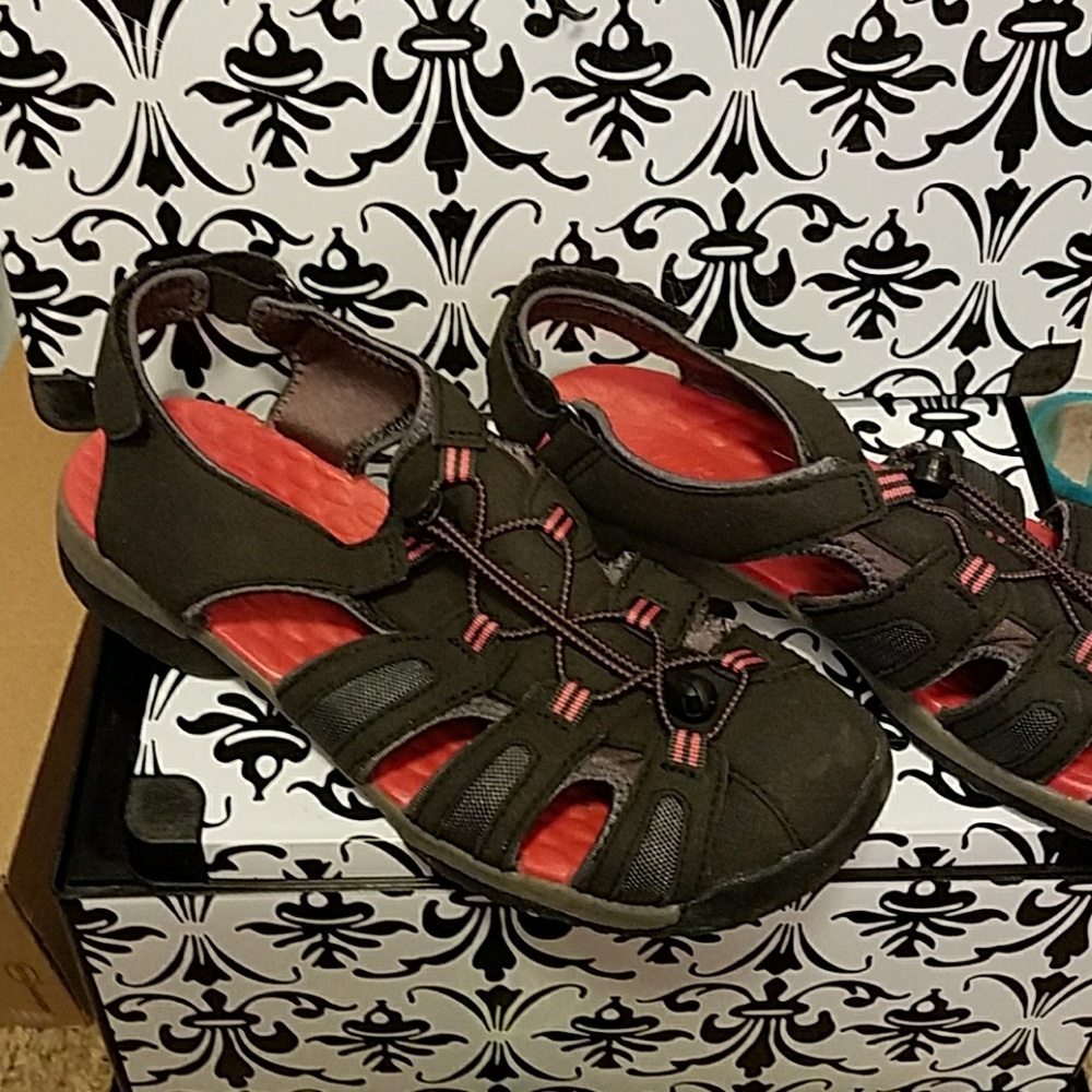 Clark's hiking sandal